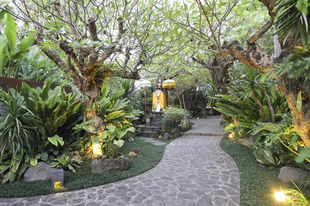 Le Jardin Villas Seminyak Εξωτερικό φωτογραφία