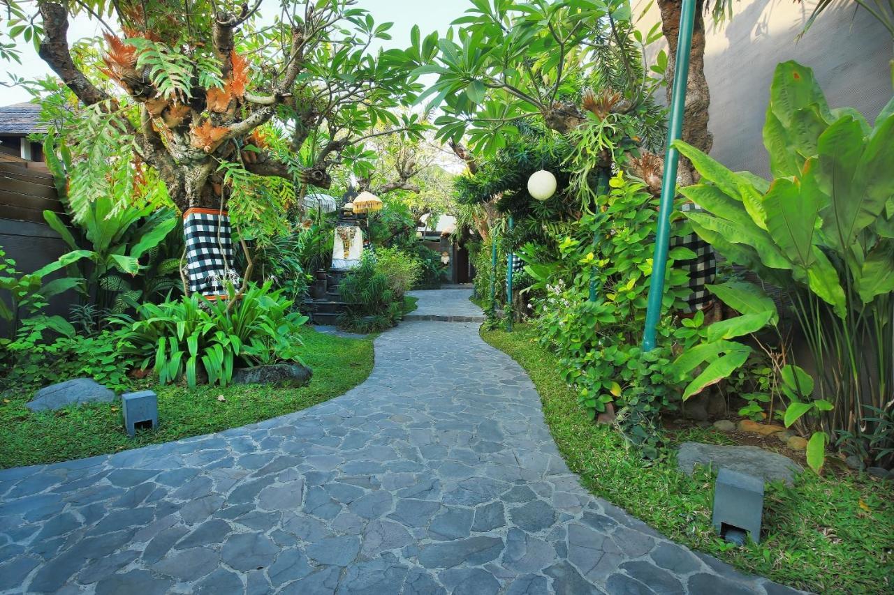 Le Jardin Villas Seminyak Εξωτερικό φωτογραφία